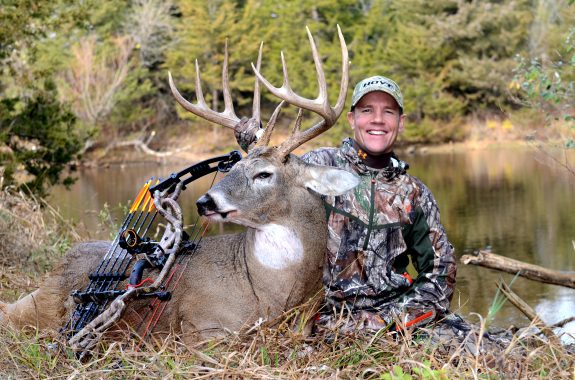 Mike Luper Iowa Buck 2011_1A