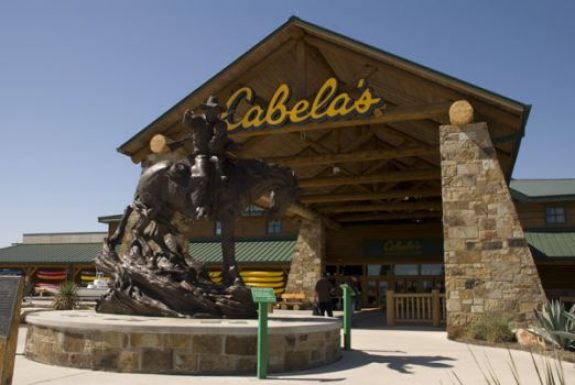 cabelas_store