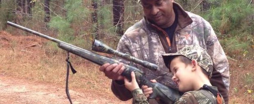 The sheriff of a County in South Carolina took a young Pennsylvania boy hunting.